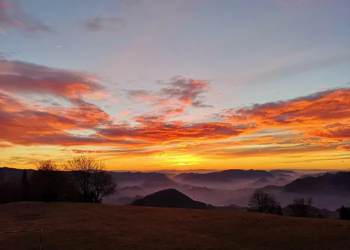 Alojamento de Acomodação e Pequeno-almoço Planinski Dom Na Kalu