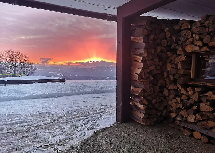 Planinski Dom Na Kalu * Dol pri Hrastniku